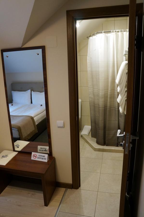 Isloch Park Hotel Rakaw Exterior foto